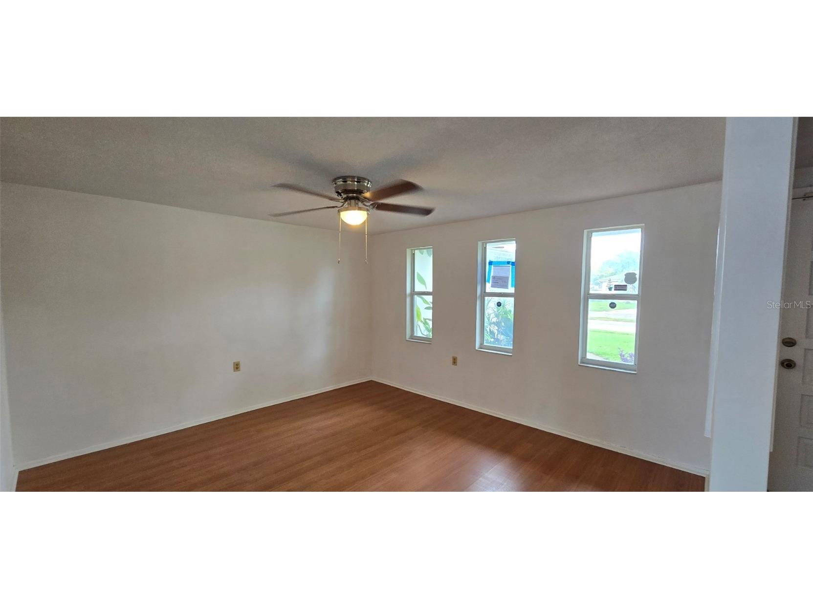 1414 Grand Boulevard Holiday FL 34690 - BELCHER W7872784 image4