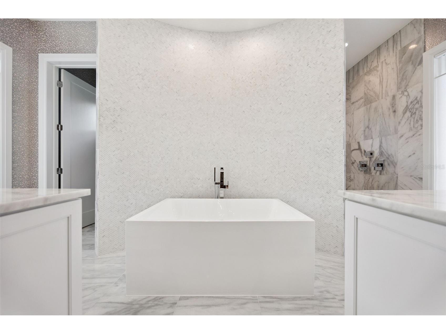 1414 N Westmoreland Drive Orlando FL 32804 O6381134 image16