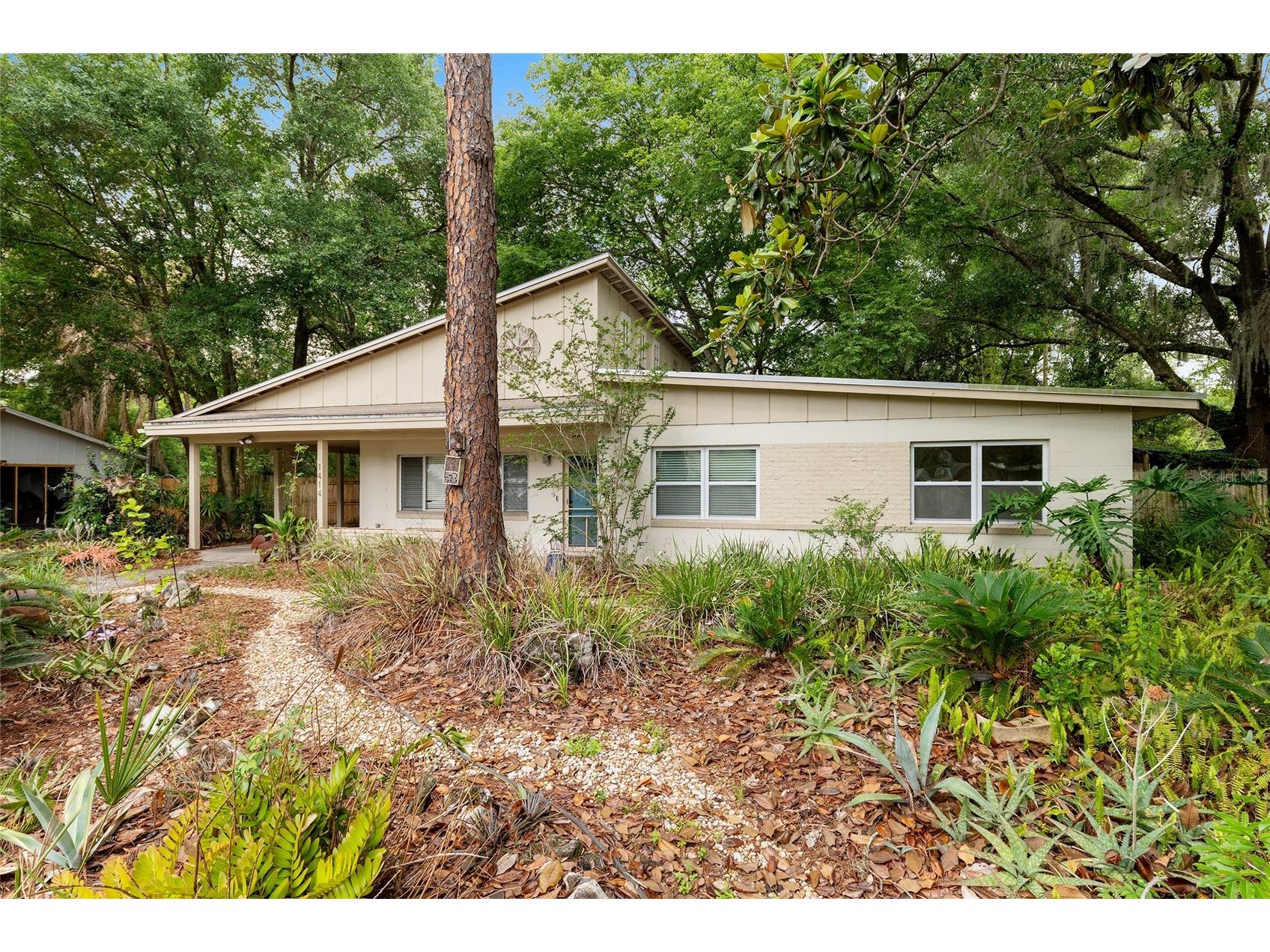 1414 NE 13th Street Gainesville FL 32601 GC540358 image2