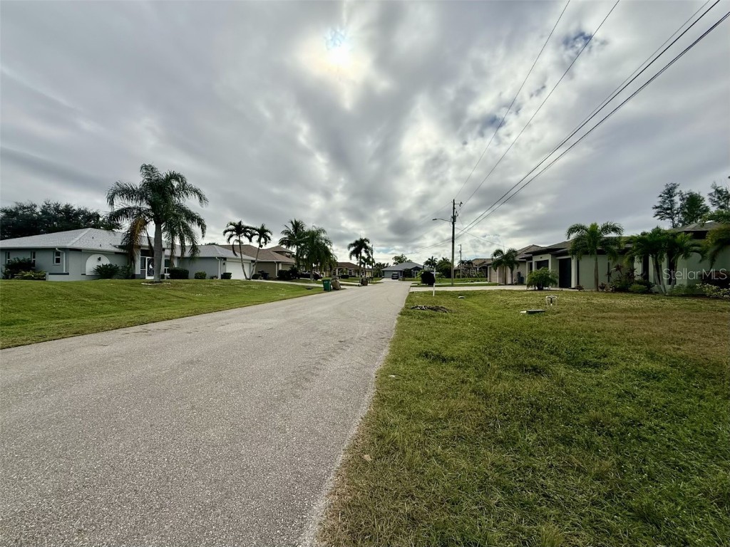 1414 SW 1st Place Cape Coral FL 33991 C7516474 image3
