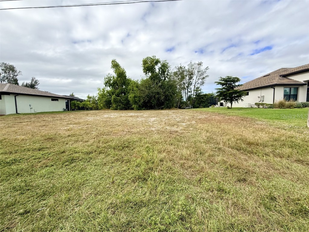 1414 SW 1st Place Cape Coral FL 33991 C7516474 image5