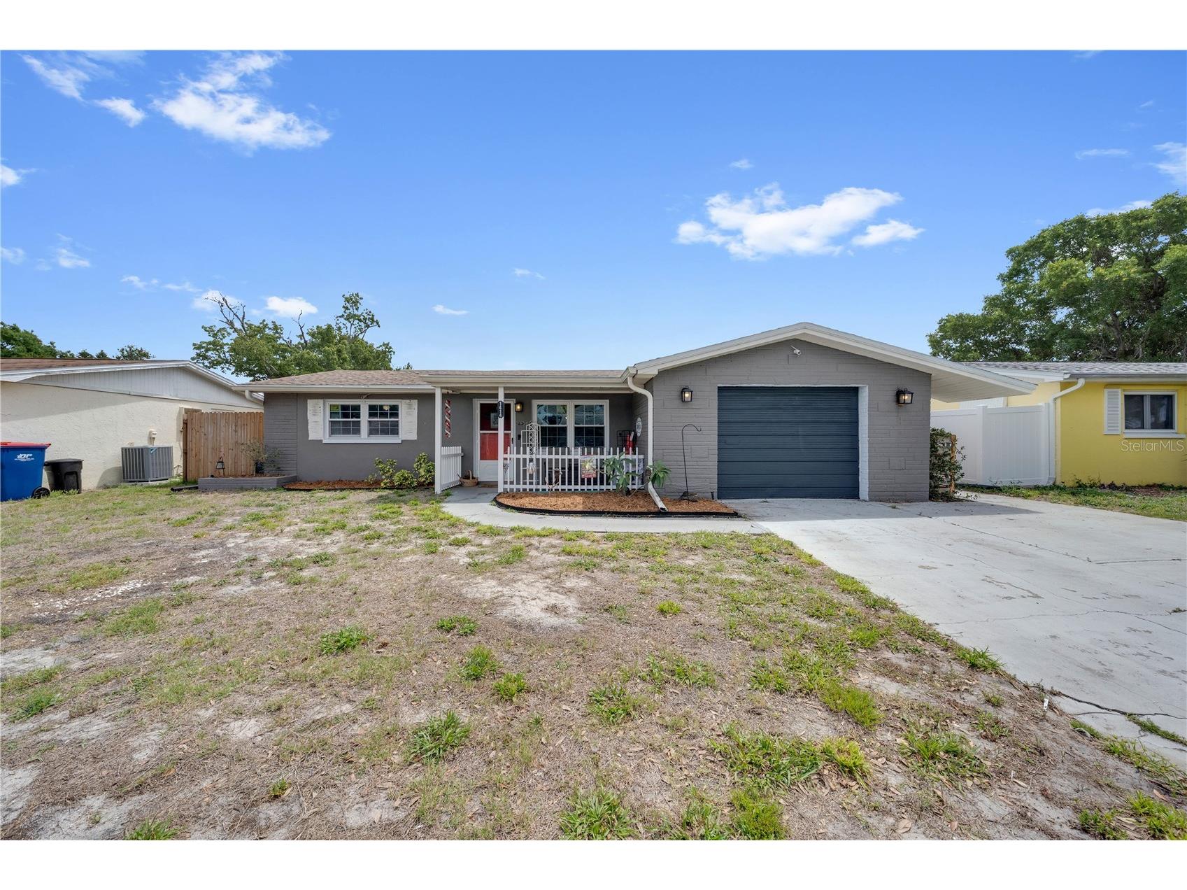 1414 Whitehall Lane Holiday FL 34691 TB8498792 image1