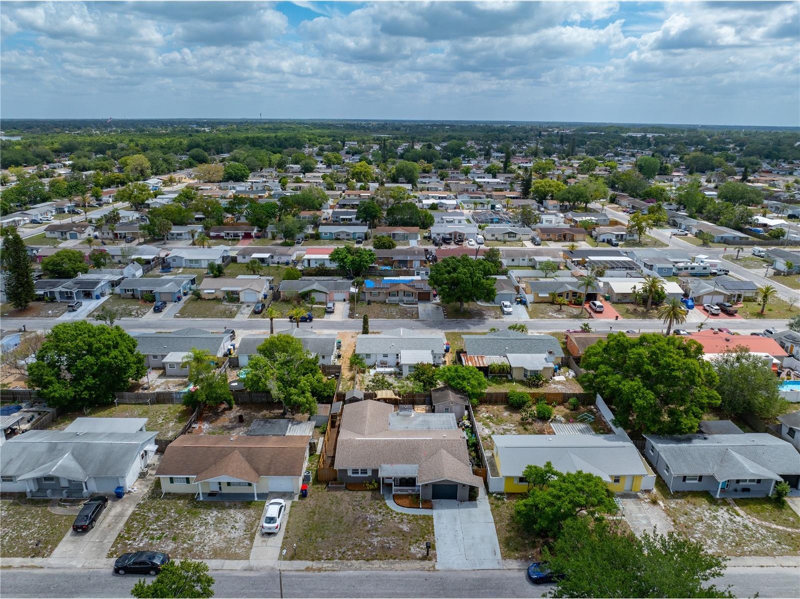 1414 Whitehall Lane Holiday FL 34691 TB8498792 image25