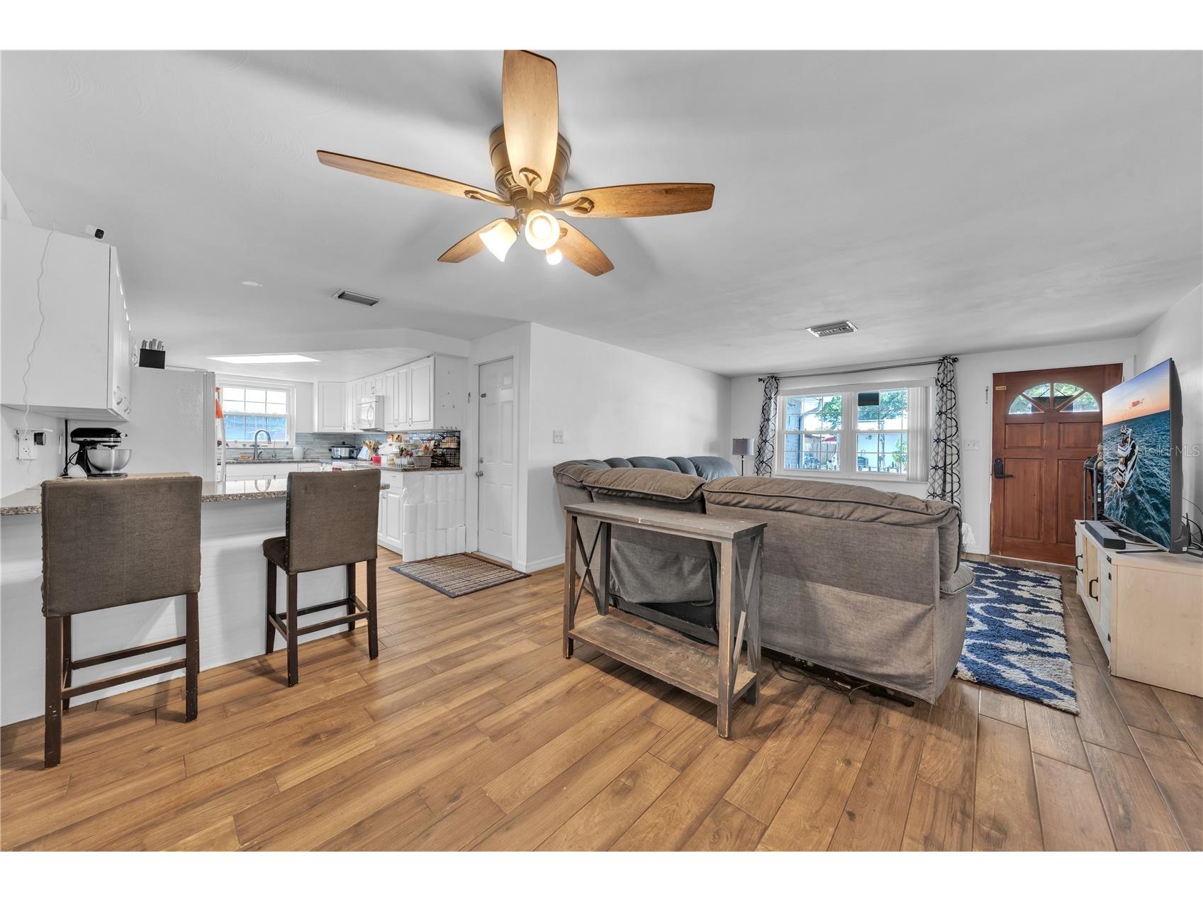 1414 Whitehall Lane Holiday FL 34691 TB8498792 image4
