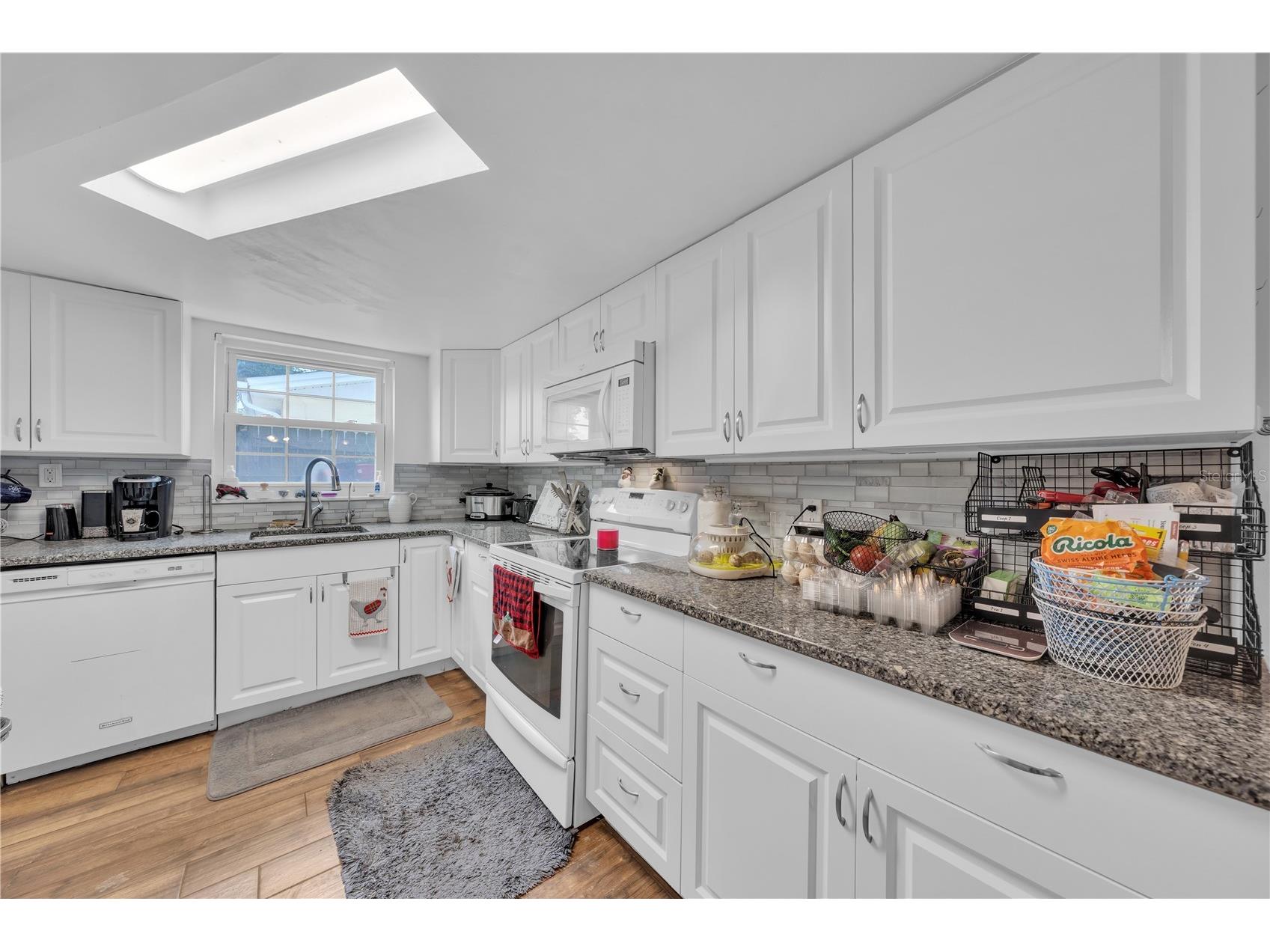 1414 Whitehall Lane Holiday FL 34691 TB8498792 image8