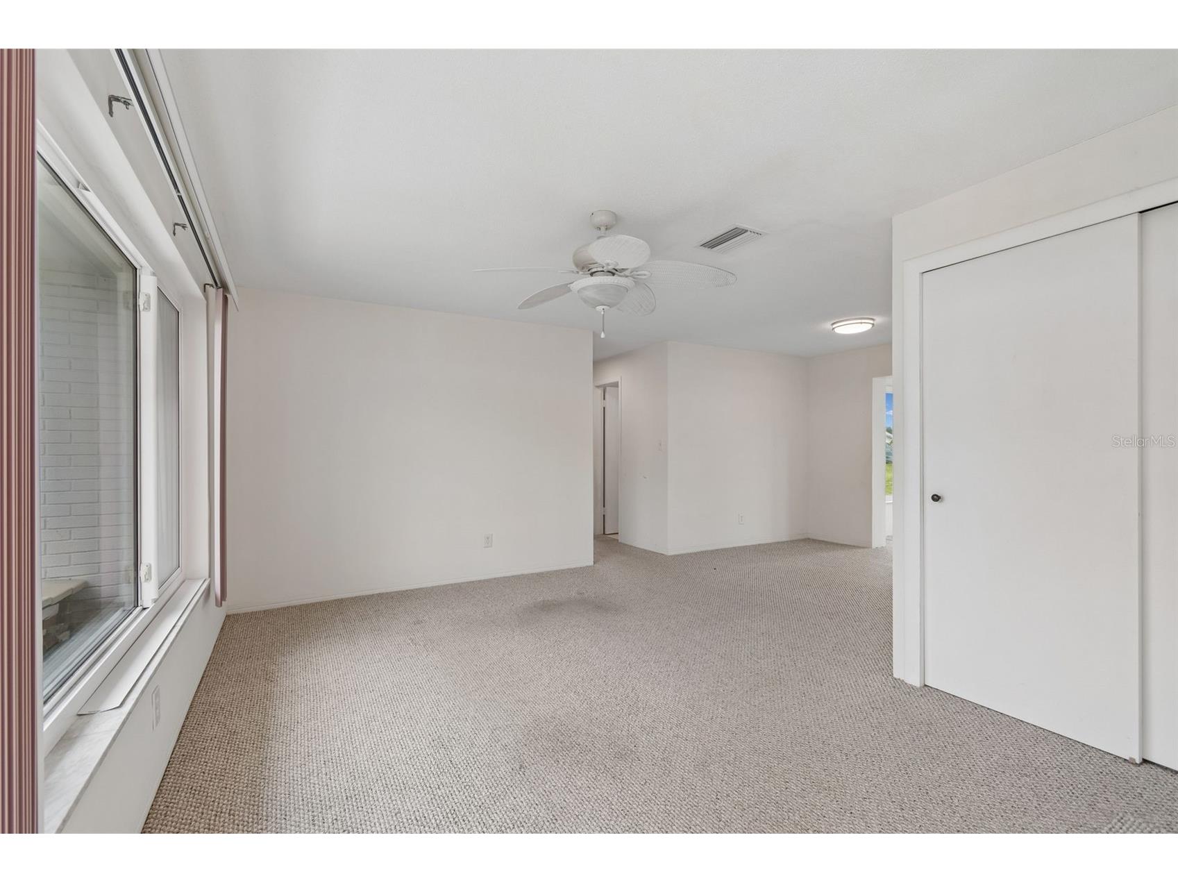 14142 90th Avenue Seminole FL 33776 TB8517089 image4