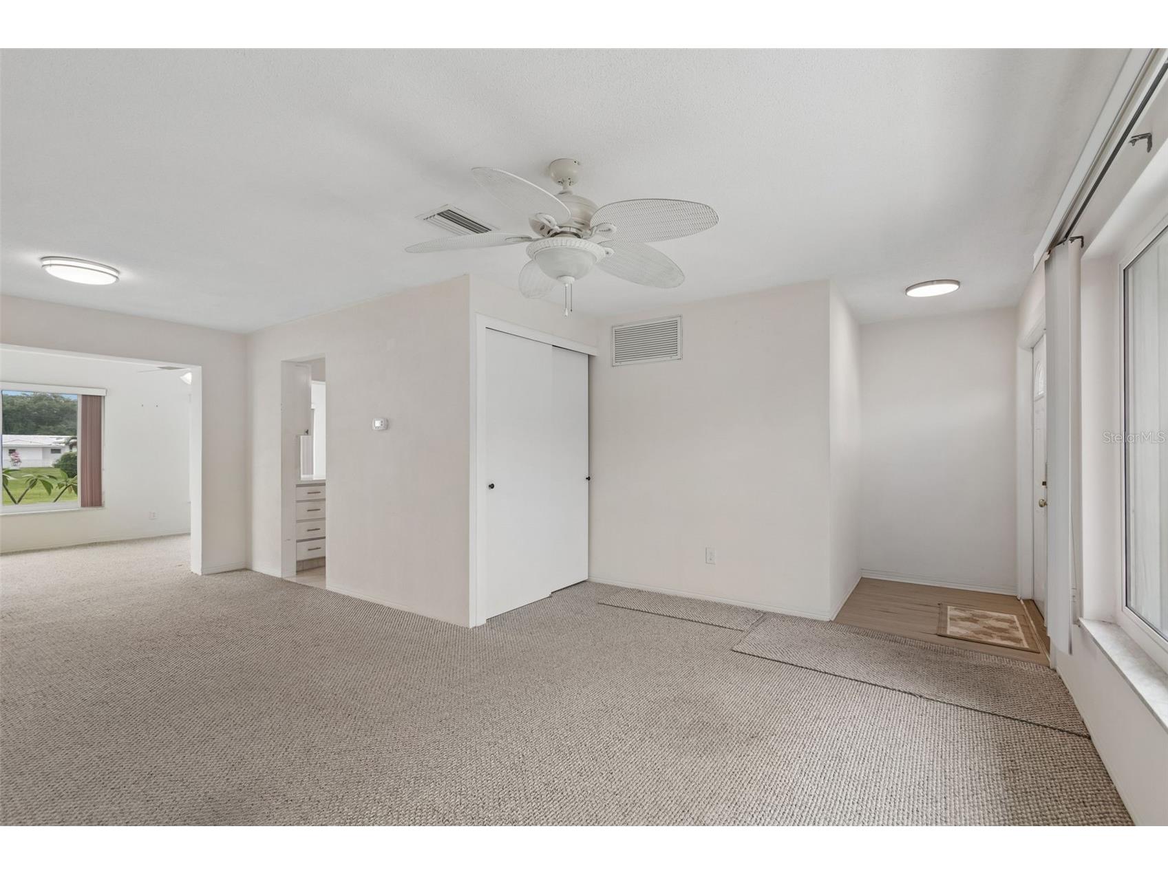 14142 90th Avenue Seminole FL 33776 TB8517089 image5