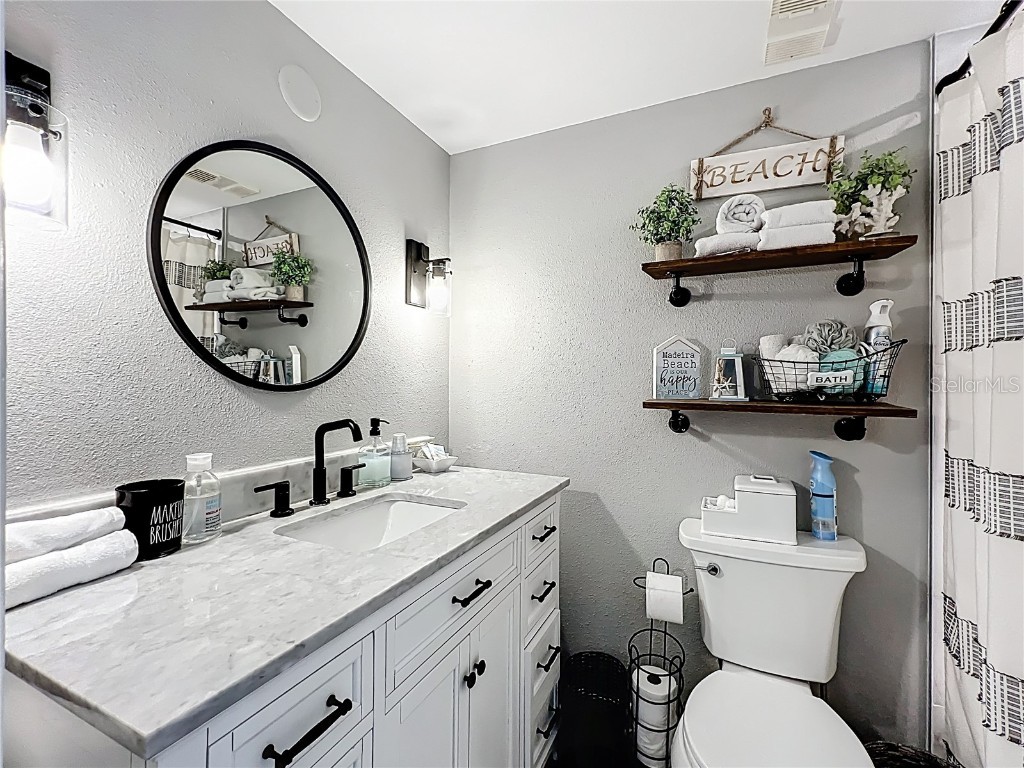 14146 Gulf Boulevard #3A Madeira Beach FL 33708 - GULF OF AMERICA O6309330 image24