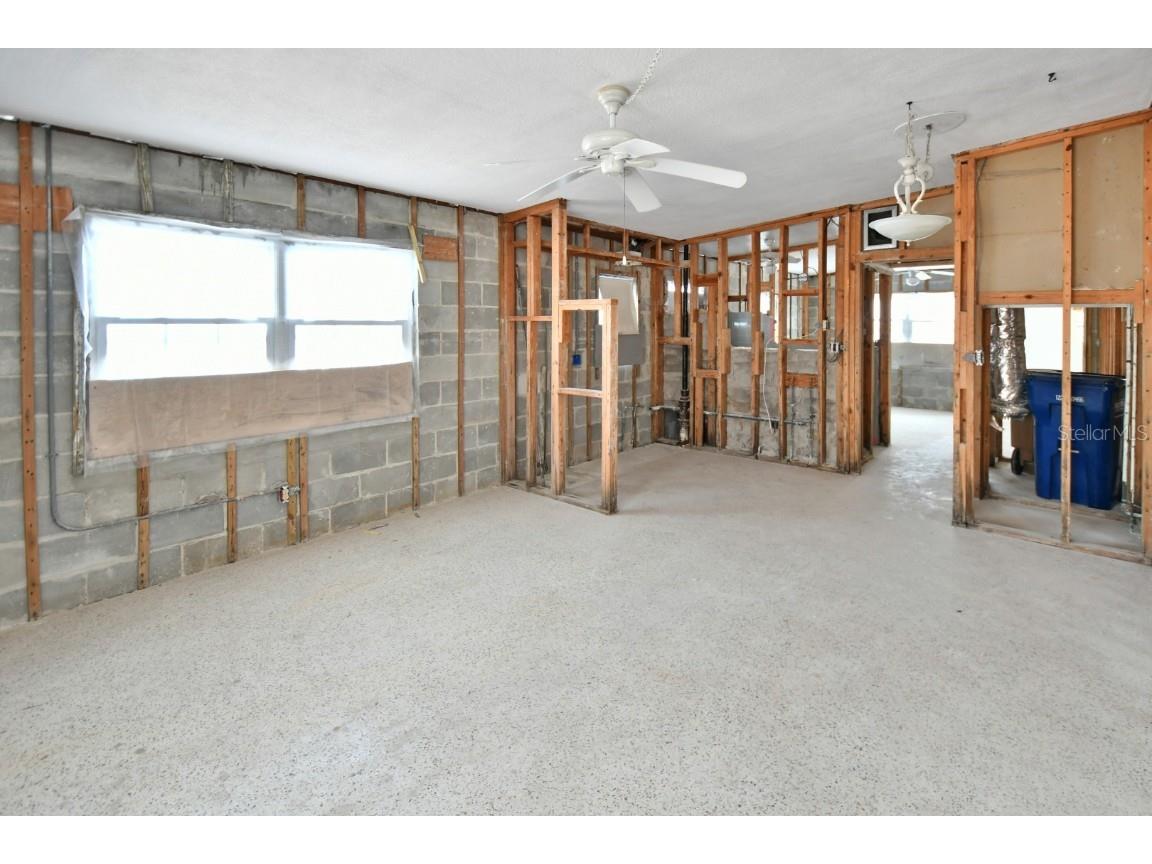 14147 Palm Street Madeira Beach FL 33708 TB8451893 image13