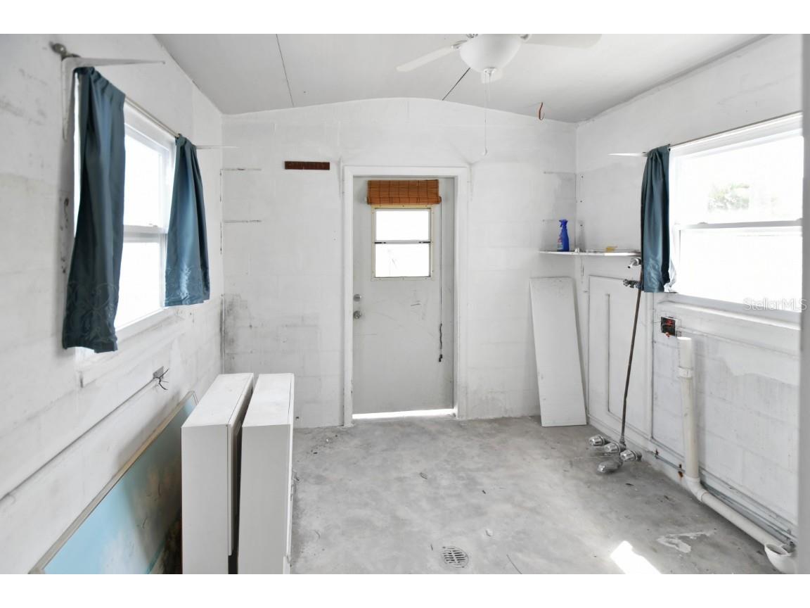 14147 Palm Street Madeira Beach FL 33708 TB8451893 image18