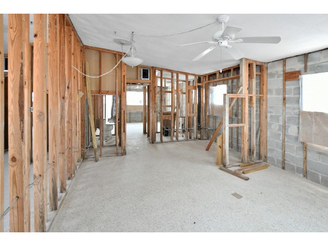 14147 Palm Street Madeira Beach FL 33708 TB8451893 image21