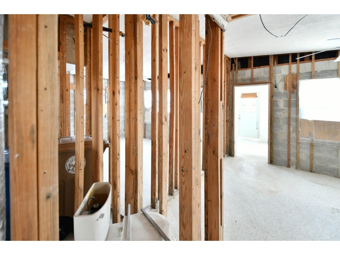 14147 Palm Street Madeira Beach FL 33708 TB8451893 image25