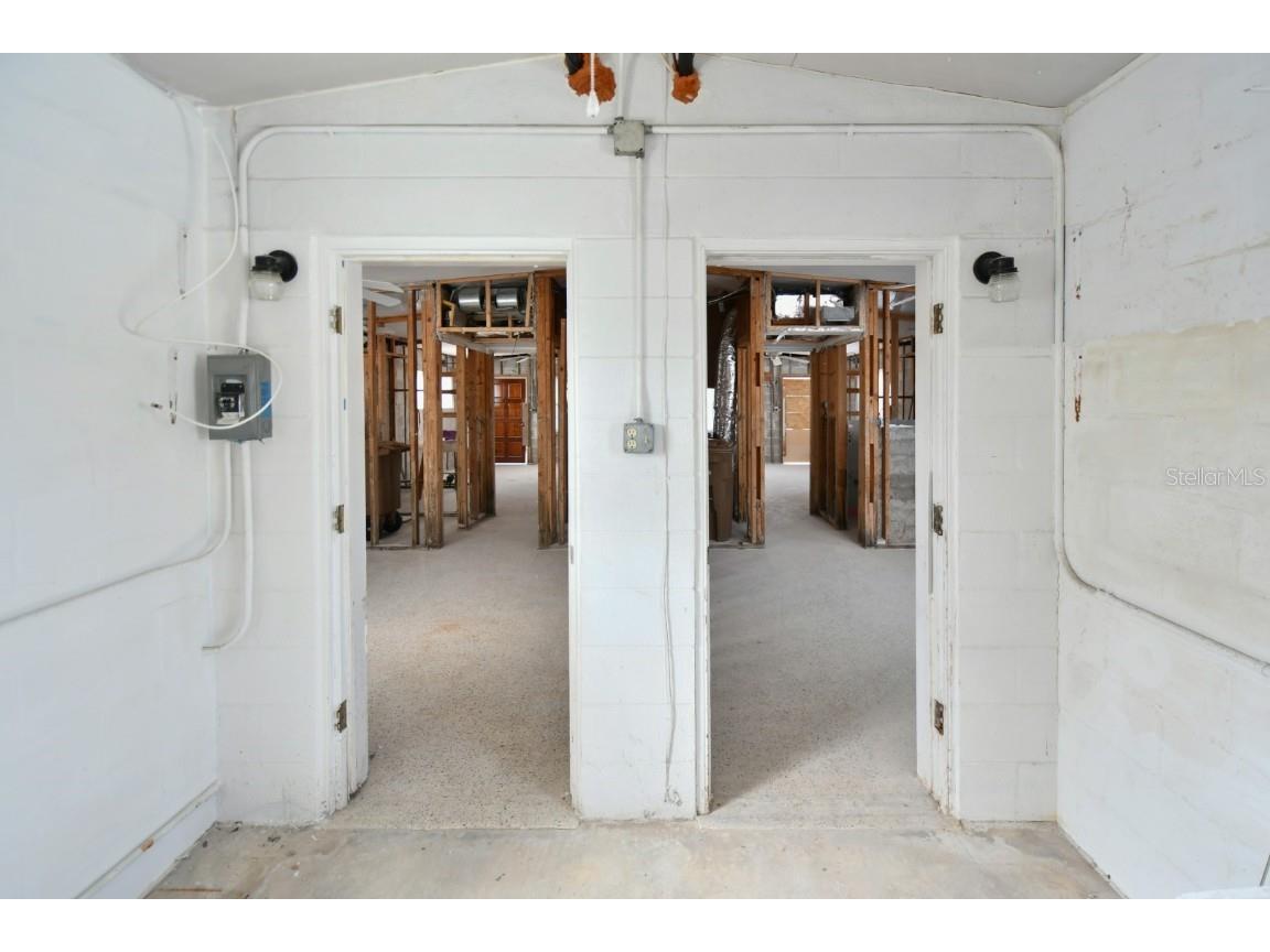 14147 Palm Street Madeira Beach FL 33708 TB8451893 image4