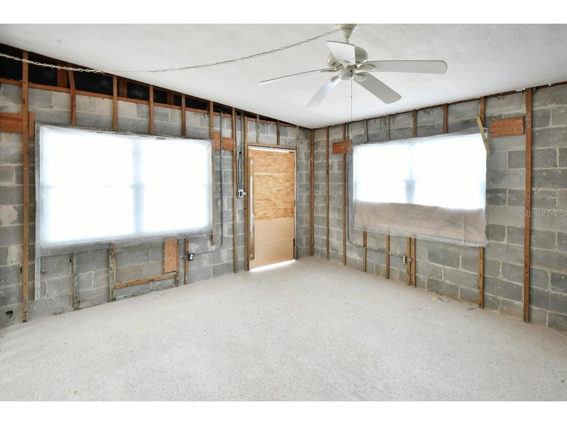 14147 Palm Street Madeira Beach FL 33708 TB8451893 image6