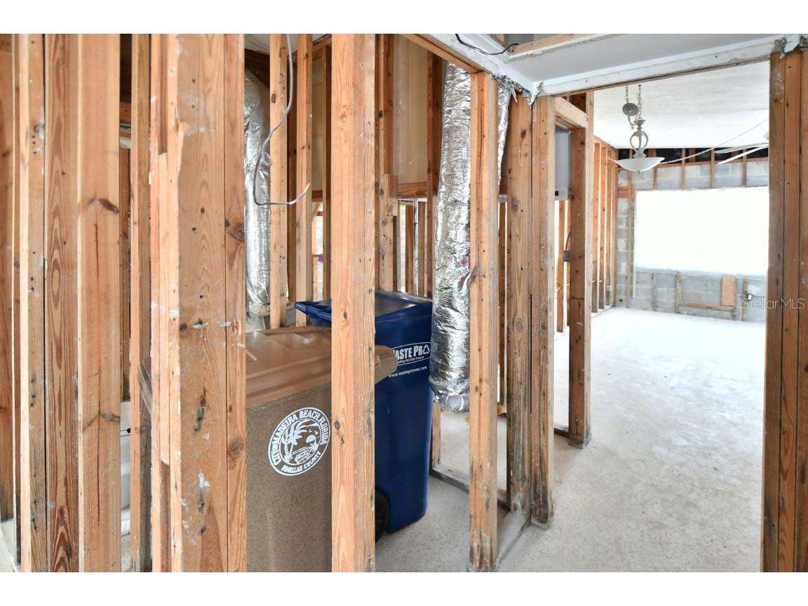 14147 Palm Street Madeira Beach FL 33708 TB8451893 image8