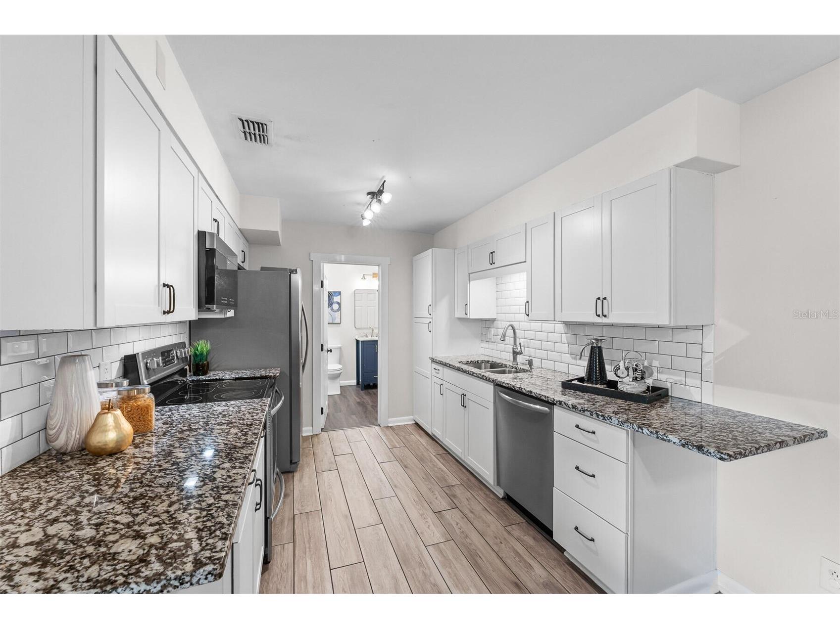 1415 Carlson Drive Orlando FL 32804 O6394357 image10