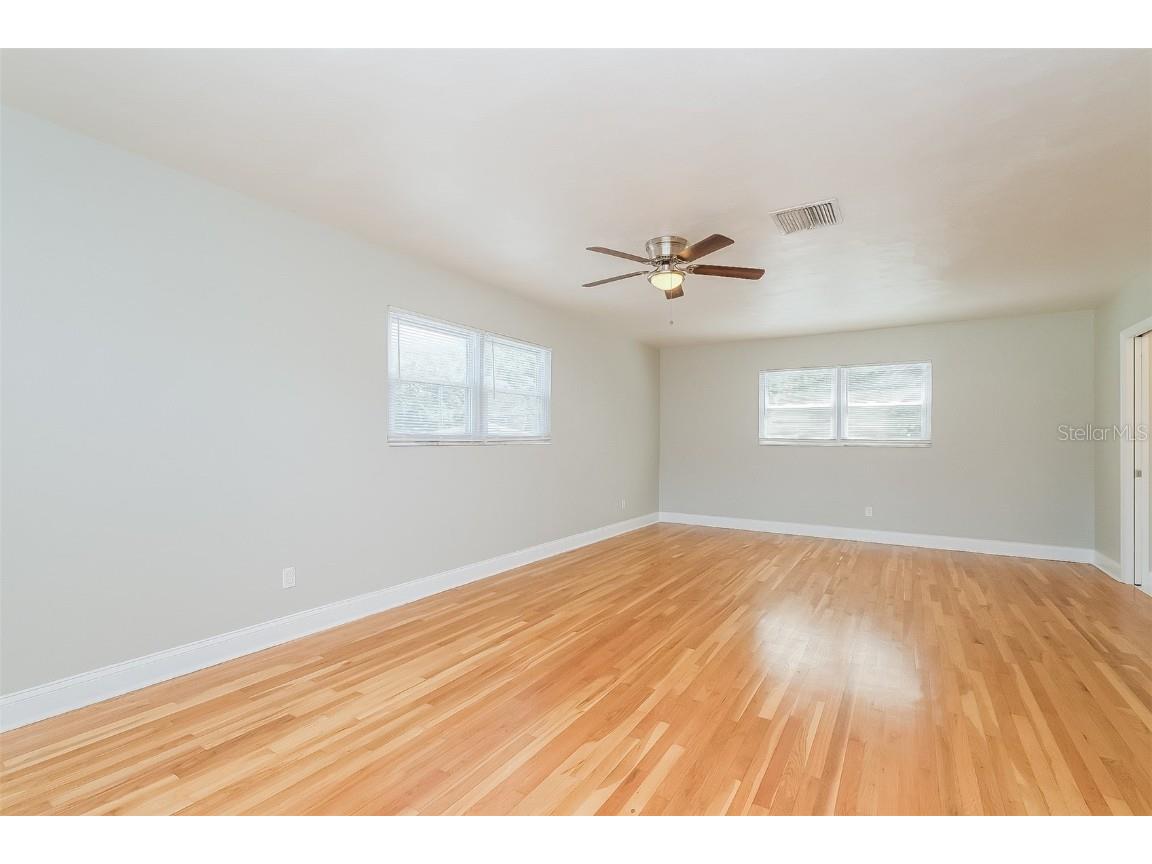 1415 E Henry Avenue Tampa FL 33604 O6228236 image13