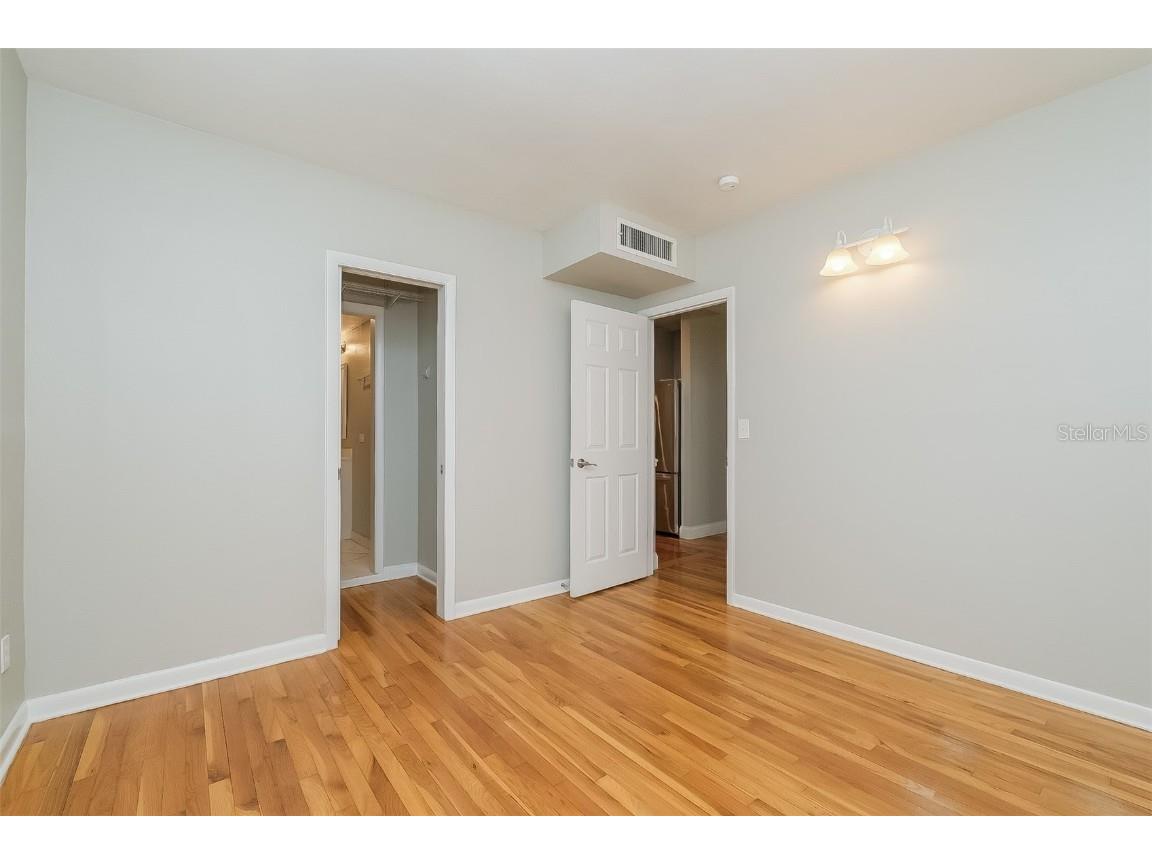 1415 E Henry Avenue Tampa FL 33604 O6228236 image17