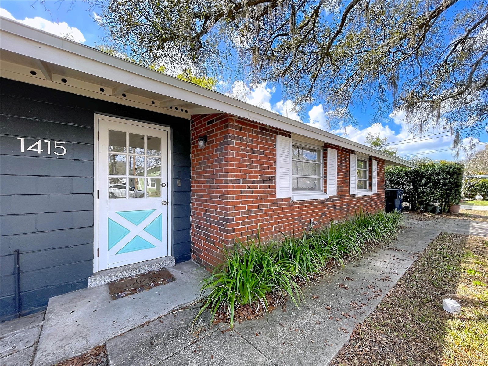 1415 E Idlewild Avenue Tampa FL 33604 TB8485290 image1