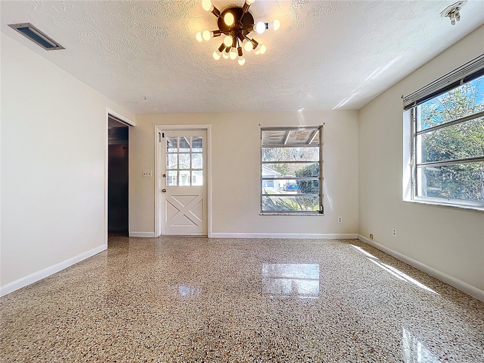 1415 E Idlewild Avenue Tampa FL 33604 TB8485290 image21