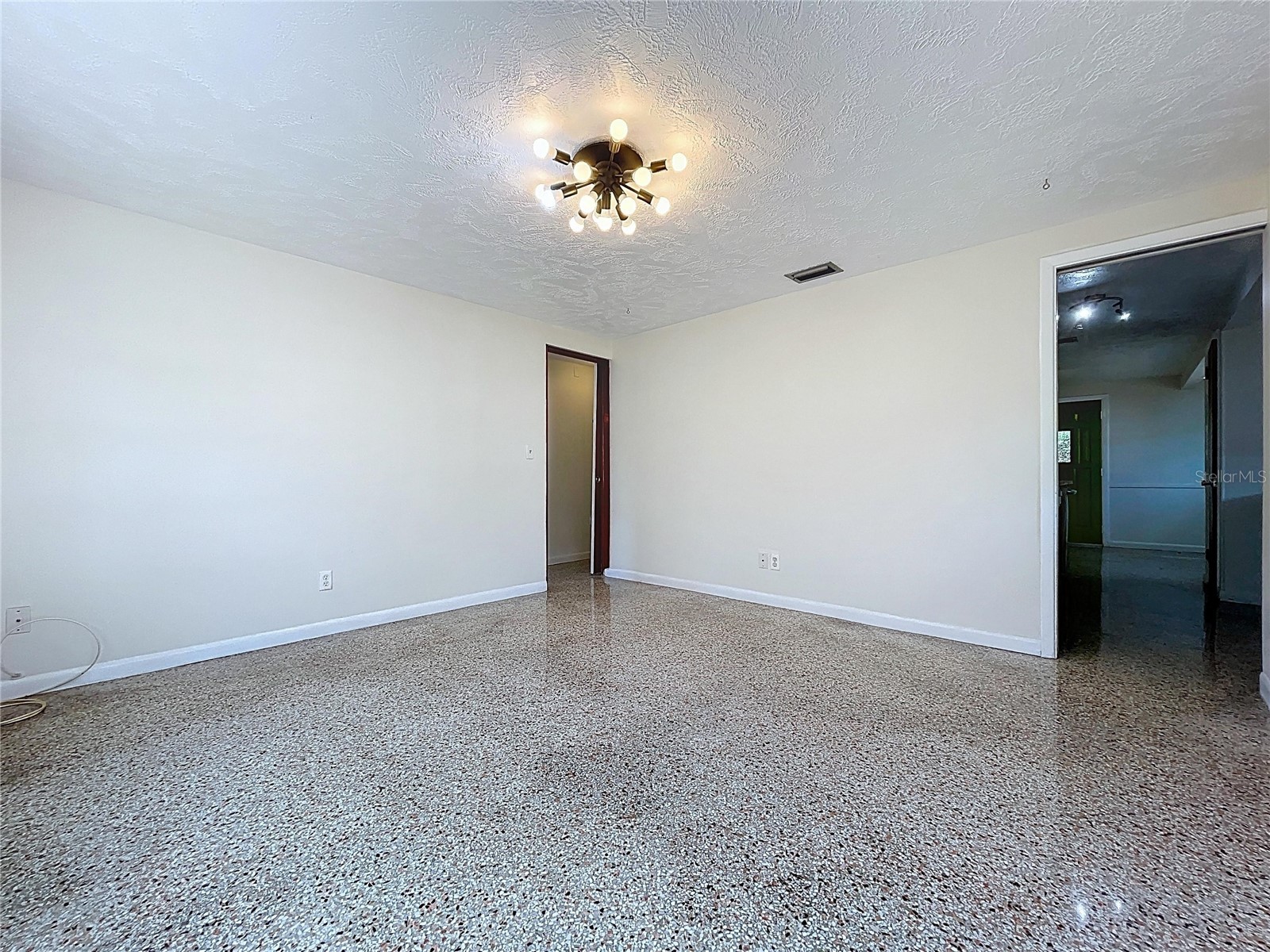 1415 E Idlewild Avenue Tampa FL 33604 TB8485290 image23