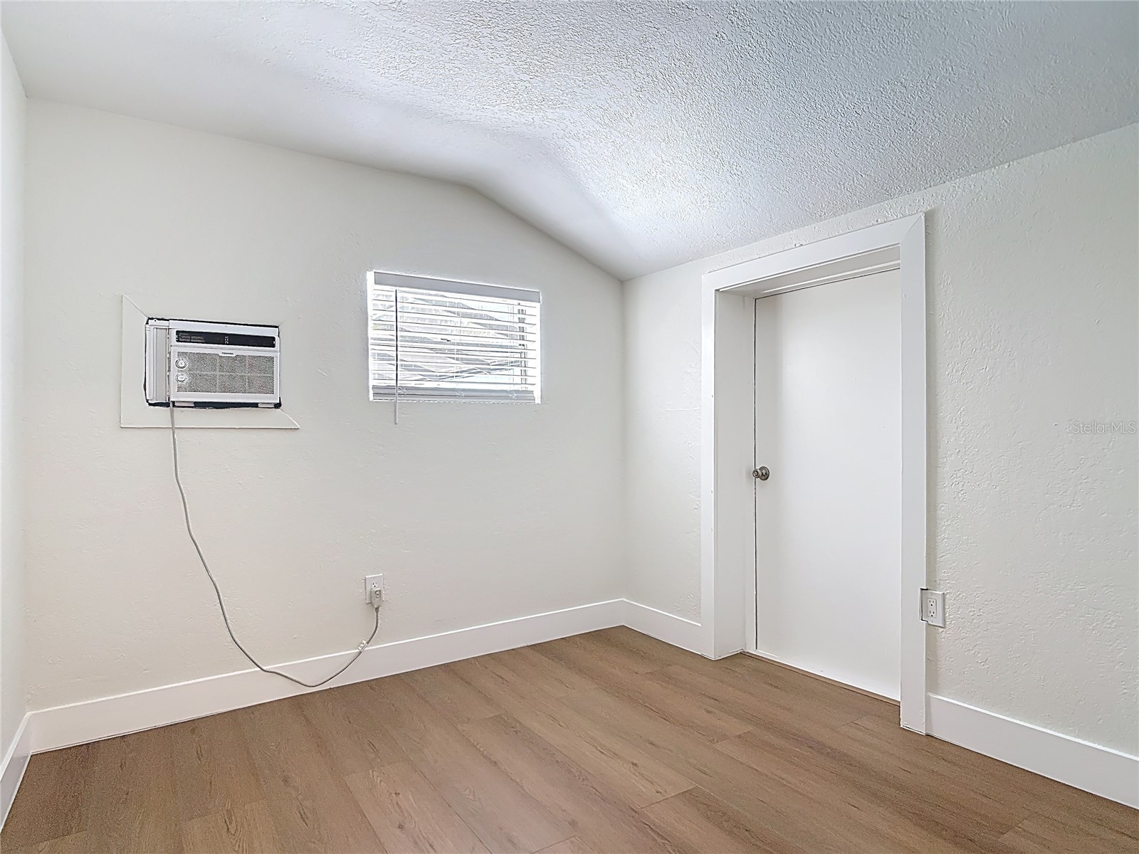 1415 Frances Drive Daytona Beach FL 32124 TB8500342 image44