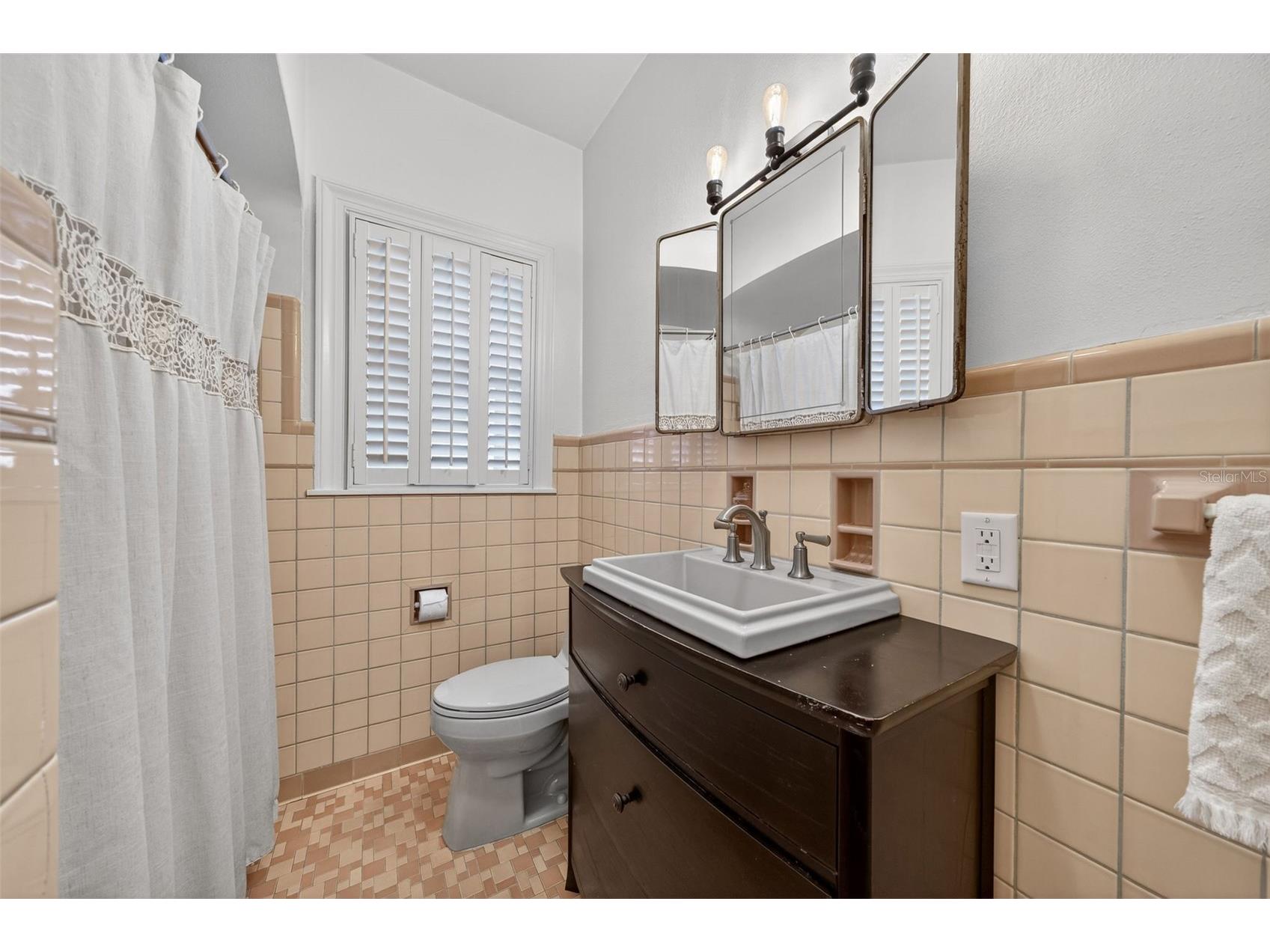 1415 Lancaster Drive Orlando FL 32806 - LAKE LANCASTER O6407451 image24