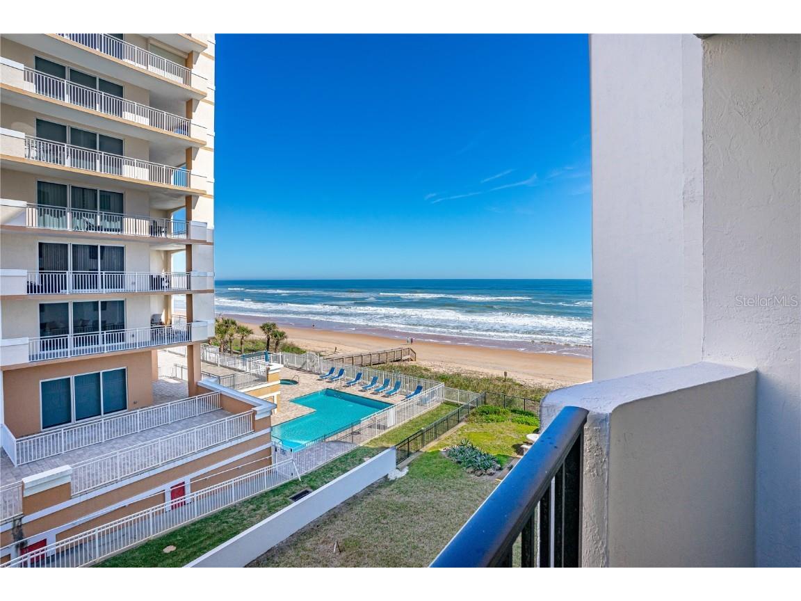 1415 Ocean Shore Boulevard #303 Ormond Beach FL 32176 - ATLANTIC OCEAN V4939025 image2