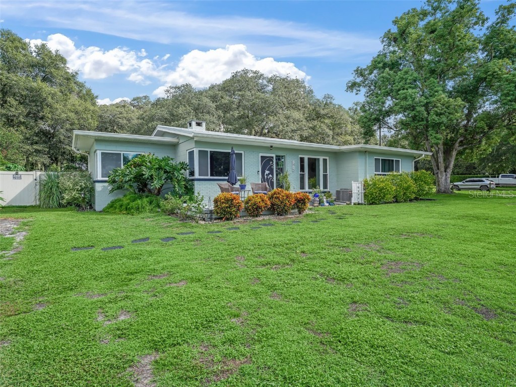 1415 Raintree Lane Mount Dora FL 32757 - LAKE GERTRUDE G5073165 image1