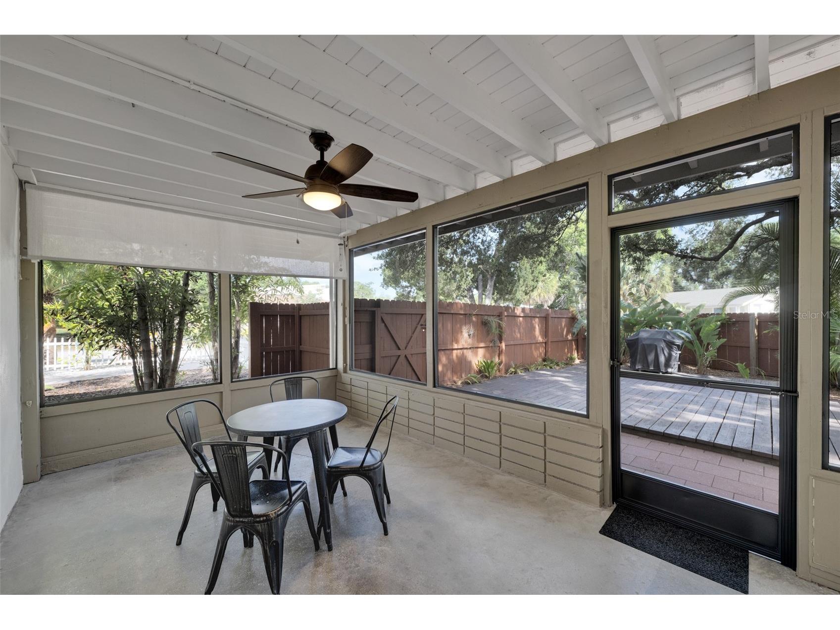 1415 S School Avenue Sarasota FL 34239 A4687920 image12