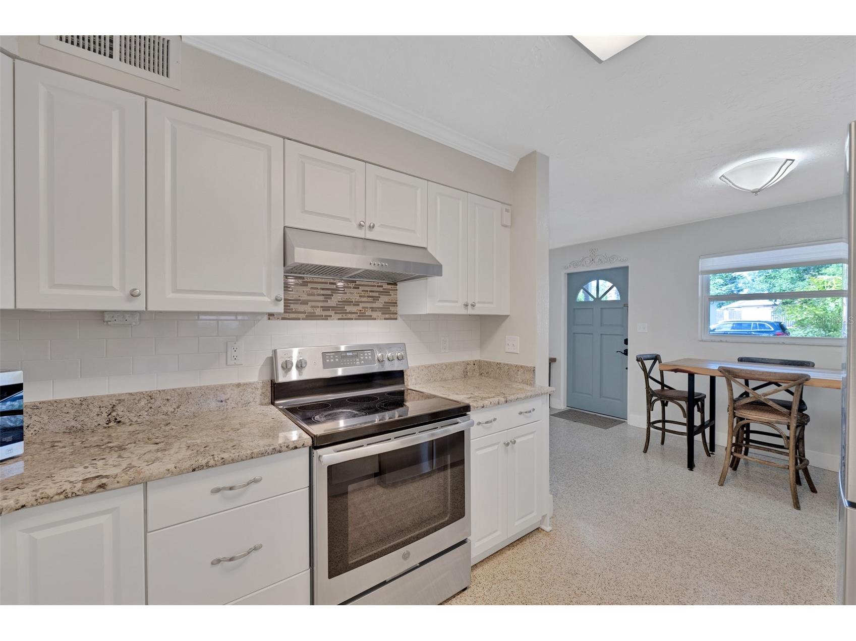 1415 S School Avenue Sarasota FL 34239 A4687920 image22