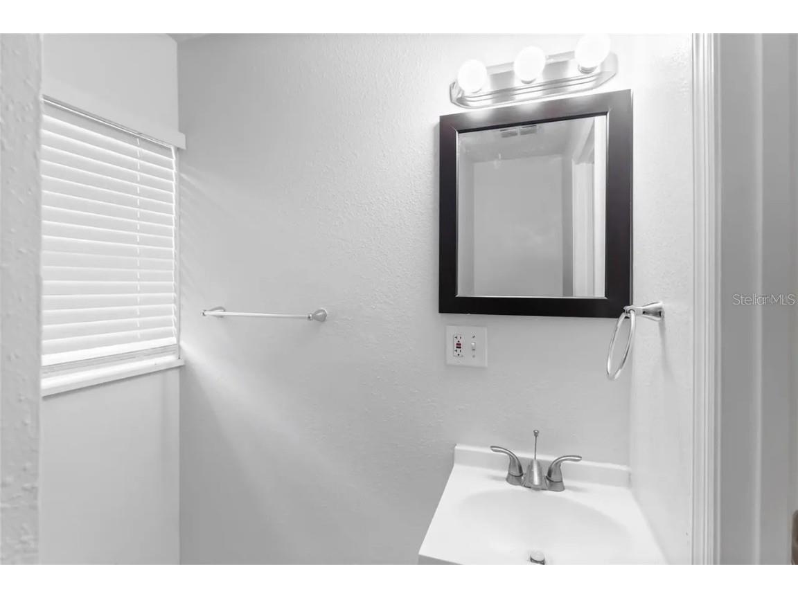 1415 Zenith Place Orlando FL 32808 S5138474 image16