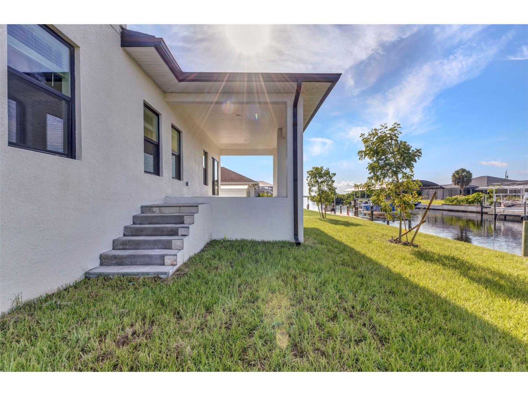 14150 Ostrom Avenue Port Charlotte FL 33981 C7523804 image2
