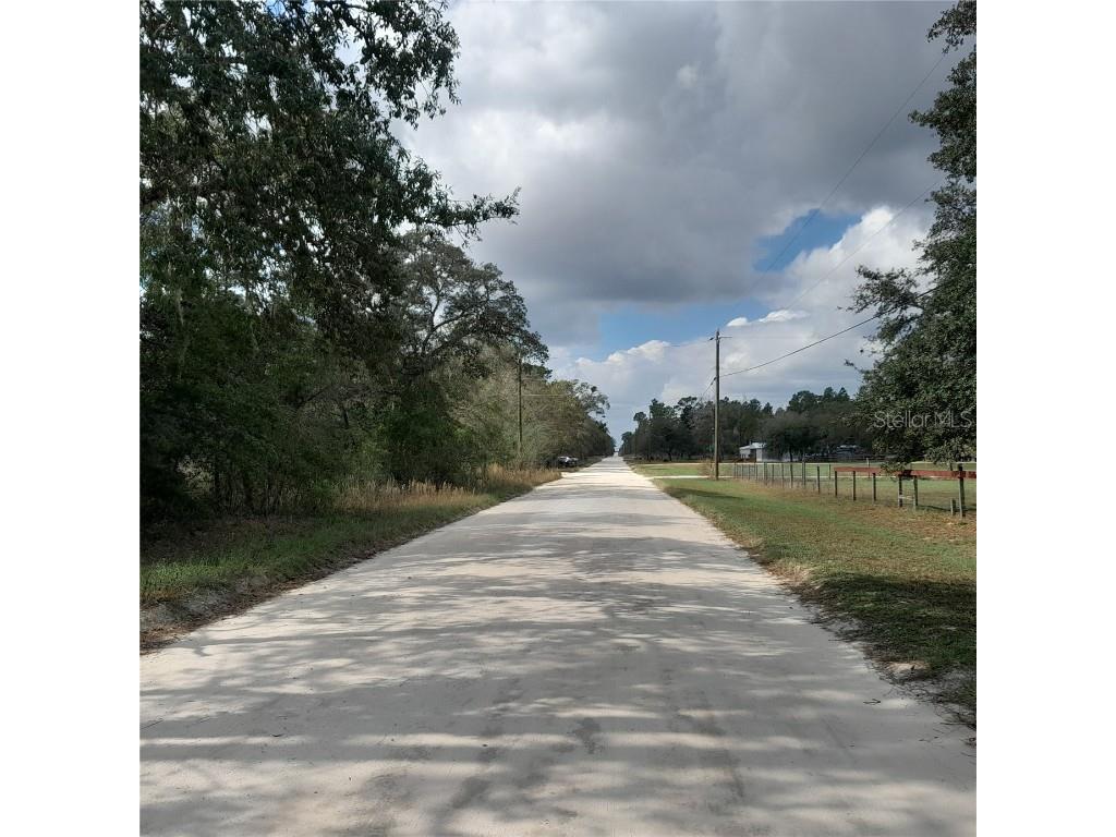 14150 SE 26th Street Morriston FL 32668 OM689524 image1