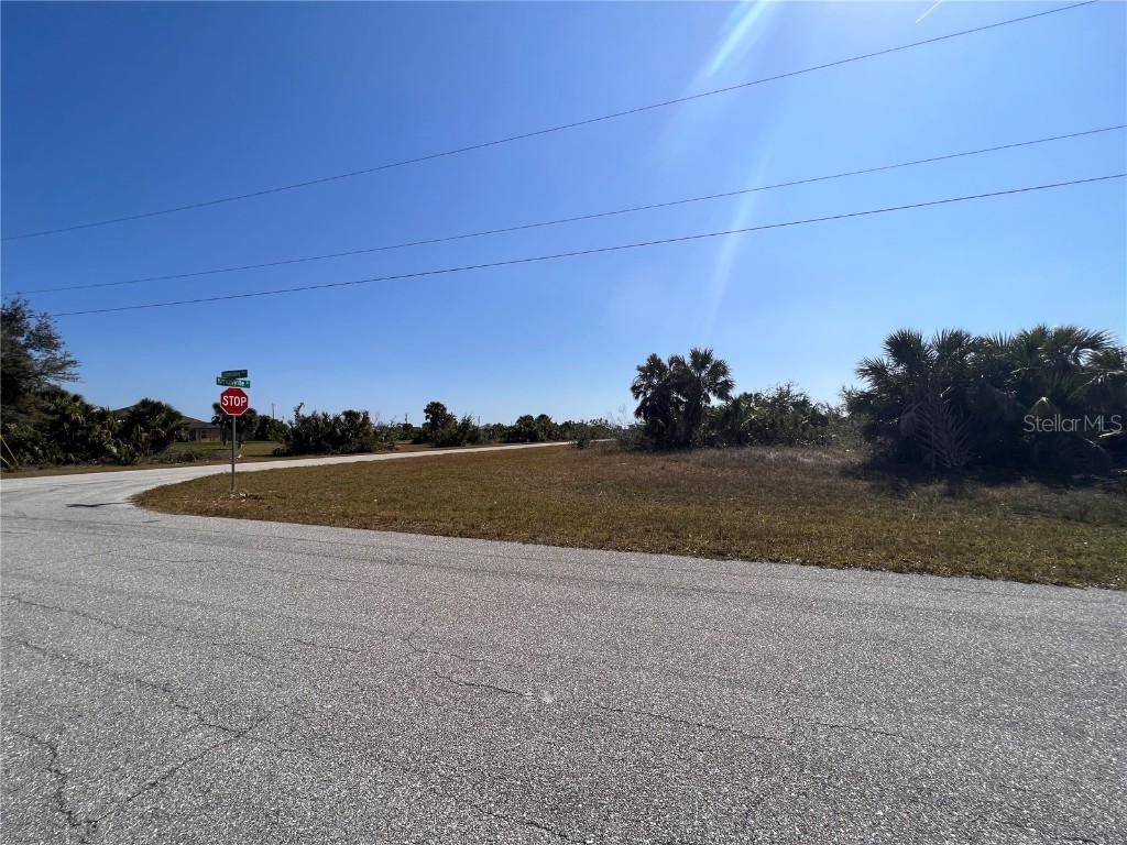 14151 Chambersburg Avenue Port Charlotte FL 33981 D6129224 image1