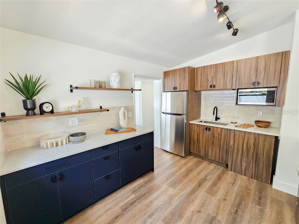 1416 55th Avenue N Saint Petersburg FL 33703 TB8434318 image5