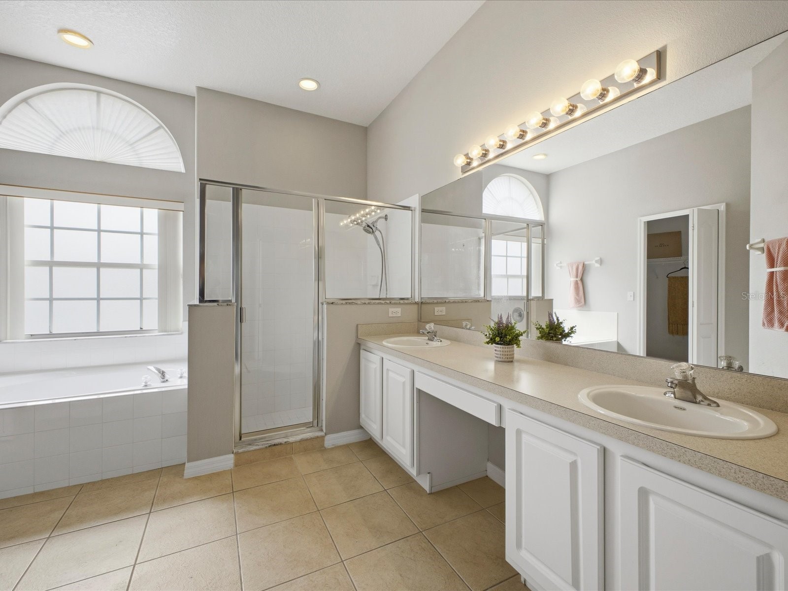 1416 Grand Reserve Drive Davenport FL 33837 P4938729 image32