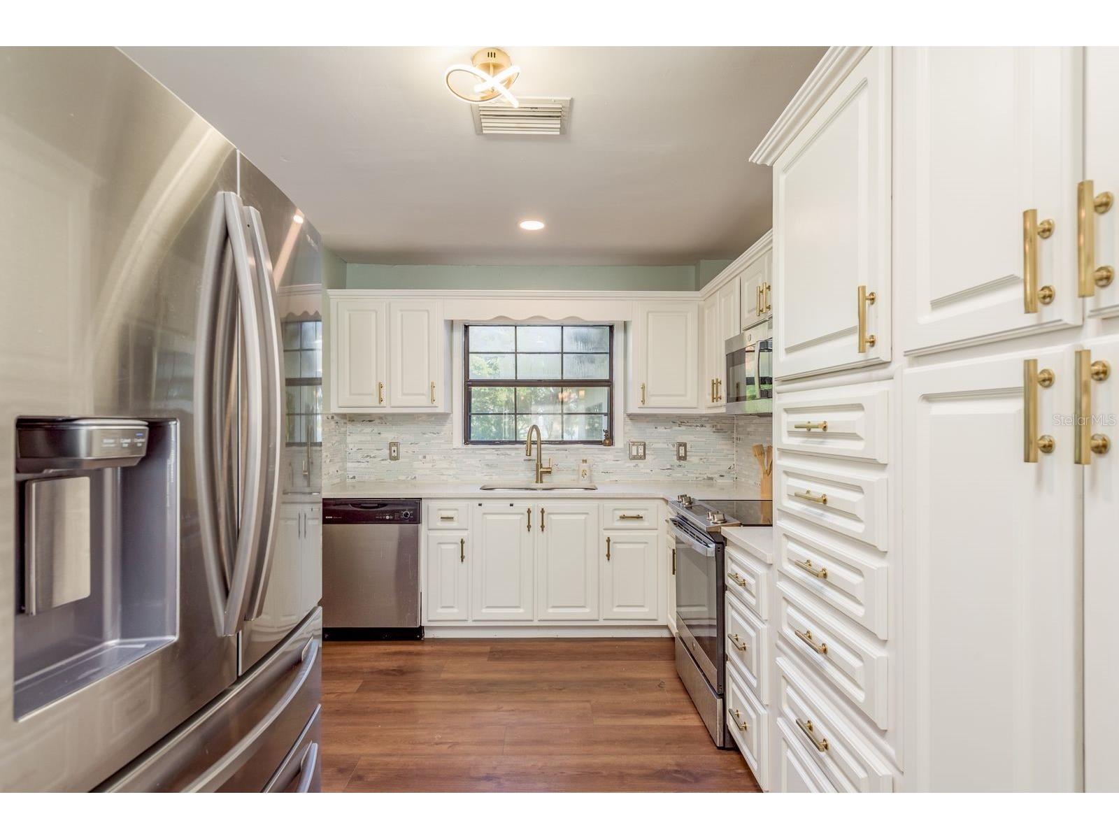 1416 Grove Avenue Leesburg FL 34748 - LAKE GRIFFIN TB8441414 image17