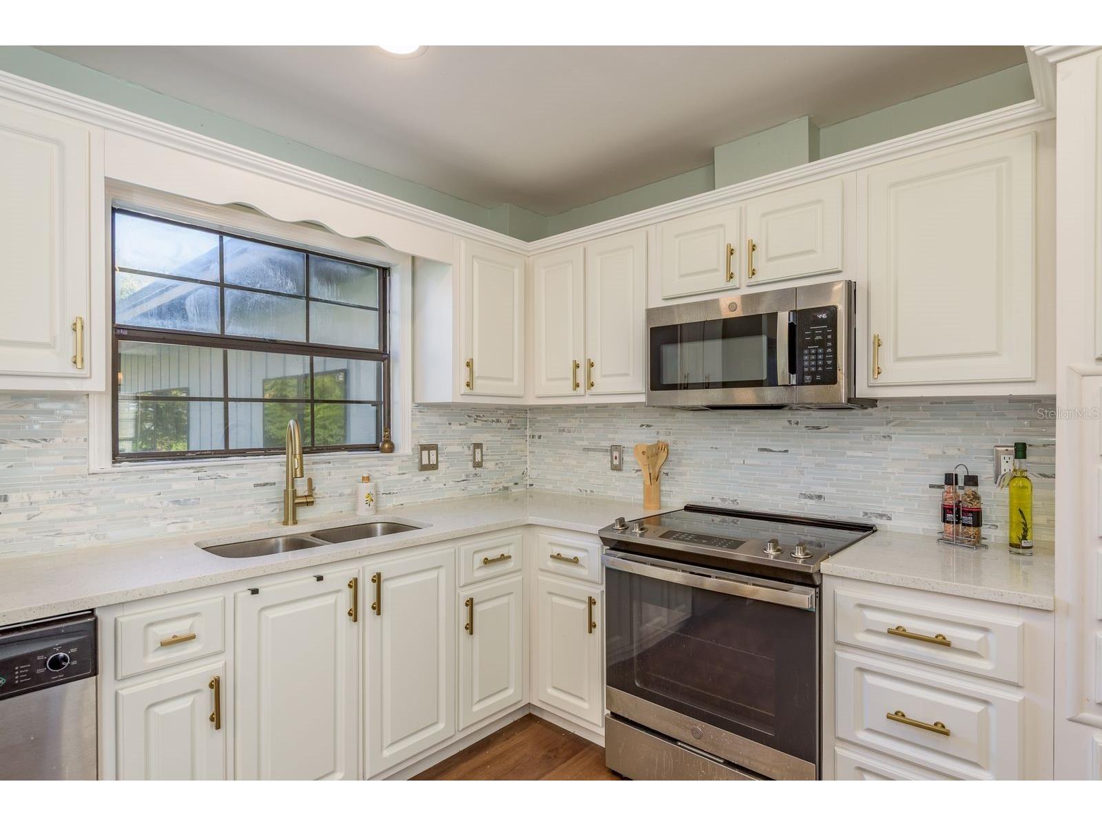 1416 Grove Avenue Leesburg FL 34748 - LAKE GRIFFIN TB8441414 image18