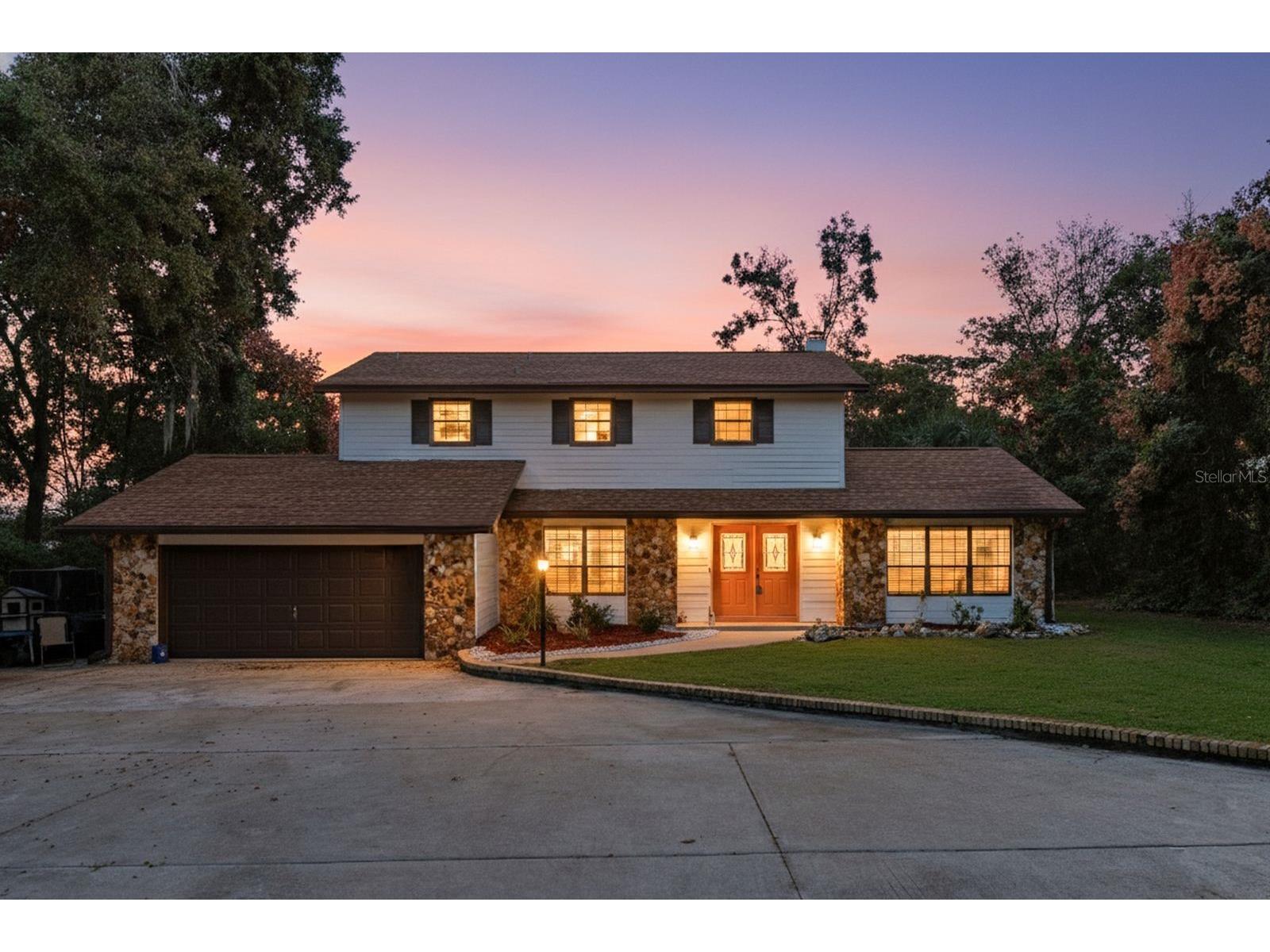 1416 Grove Avenue Leesburg FL 34748 - LAKE GRIFFIN TB8441414 image2