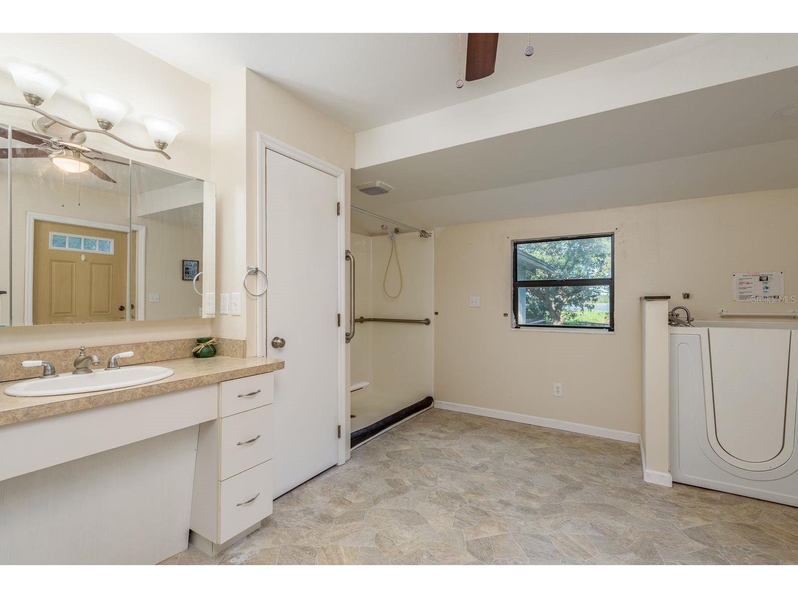 1416 Grove Avenue Leesburg FL 34748 - LAKE GRIFFIN TB8441414 image26