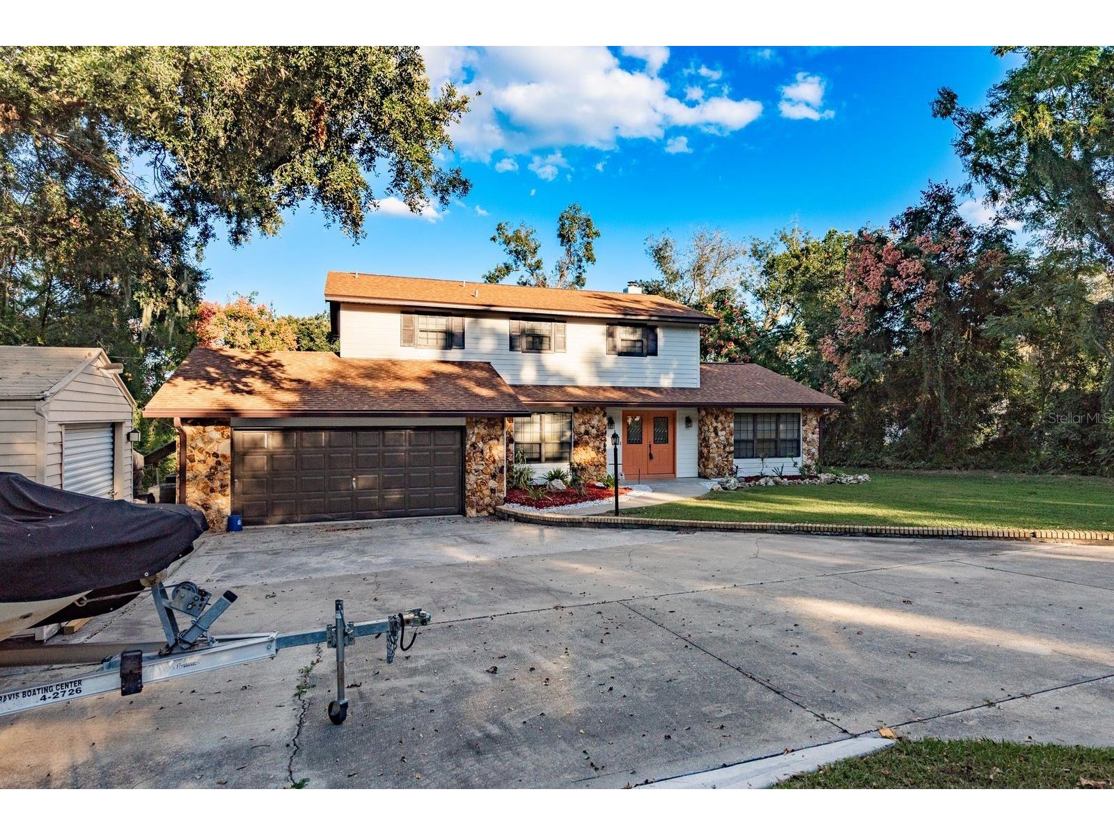 1416 Grove Avenue Leesburg FL 34748 - LAKE GRIFFIN TB8441414 image6