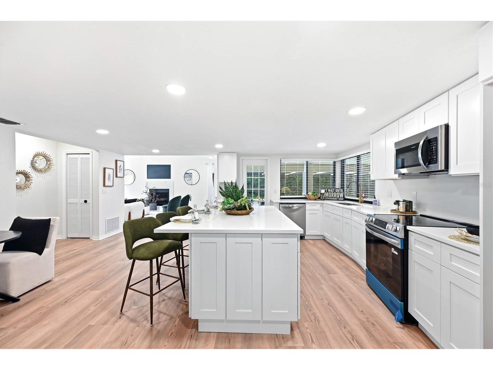 14164 Fennsbury Drive Tampa FL 33624 TB8517994 image2