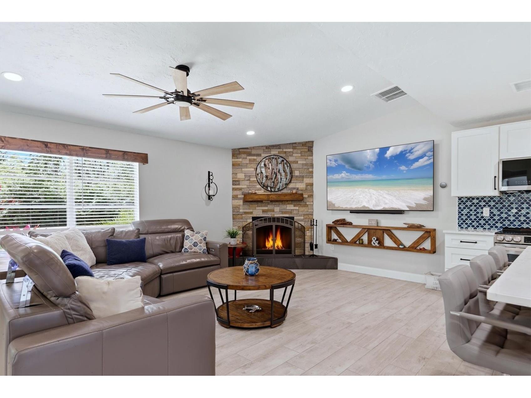 1417 70th Street Court E Bradenton FL 34208 A4685826 image7