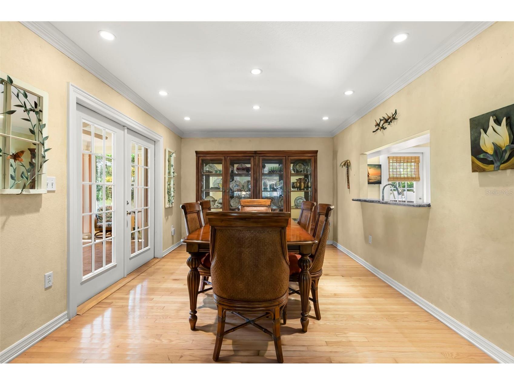 1417 Beach Drive NE Saint Petersburg FL 33704 TB8460272 image25