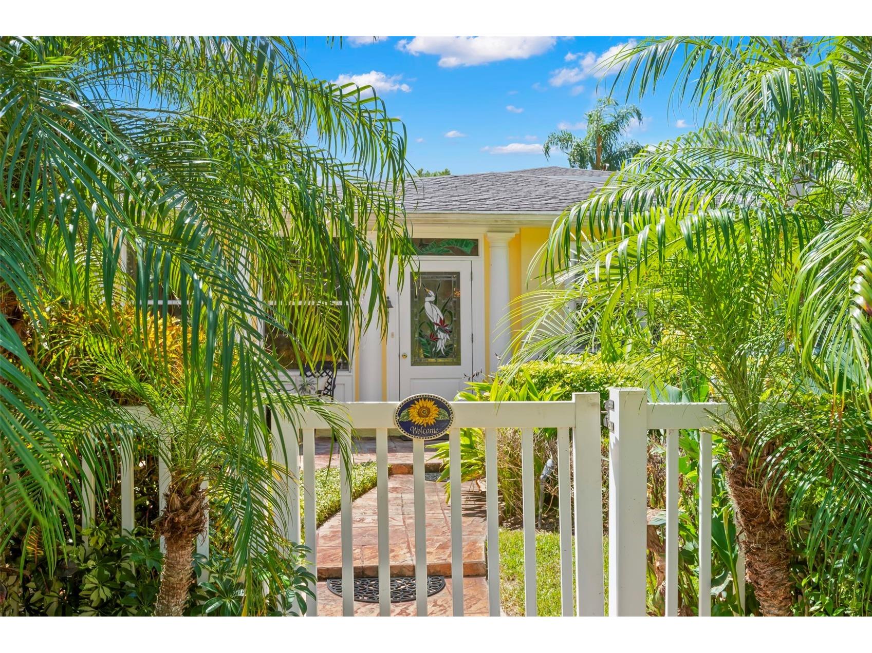 1417 Beach Drive NE Saint Petersburg FL 33704 TB8460272 image30