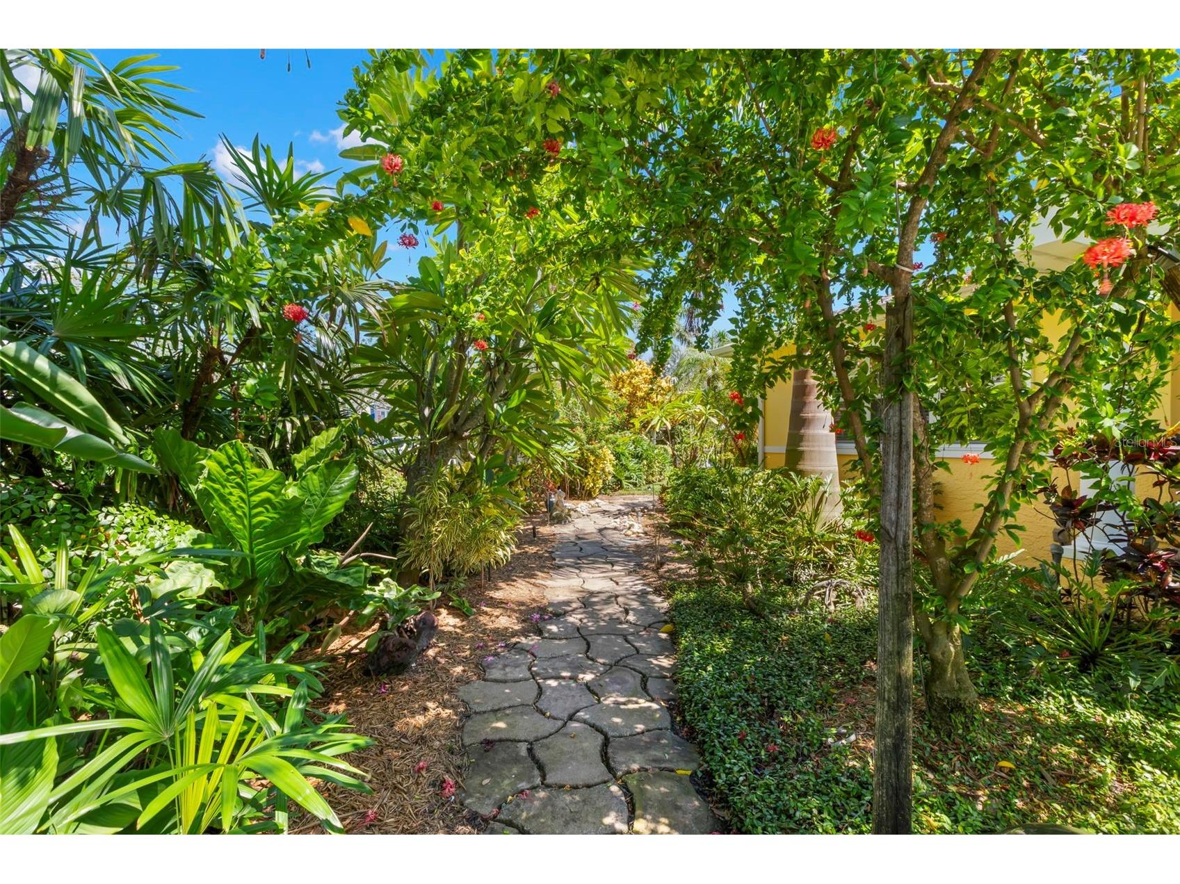 1417 Beach Drive NE Saint Petersburg FL 33704 TB8460272 image5