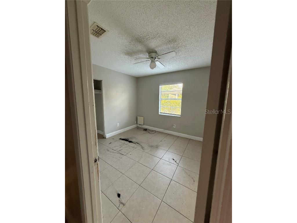 1417 Dolphin Drive Lakeland FL 33801 TB8454721 image11
