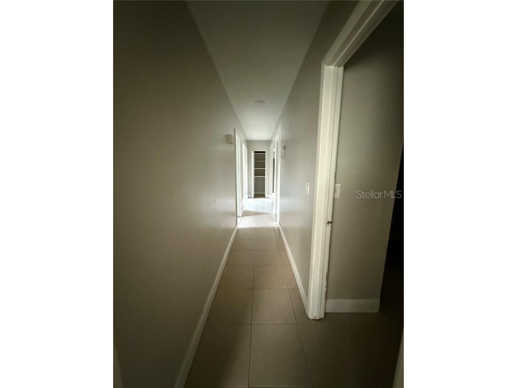 1417 Dolphin Drive Lakeland FL 33801 TB8454721 image18