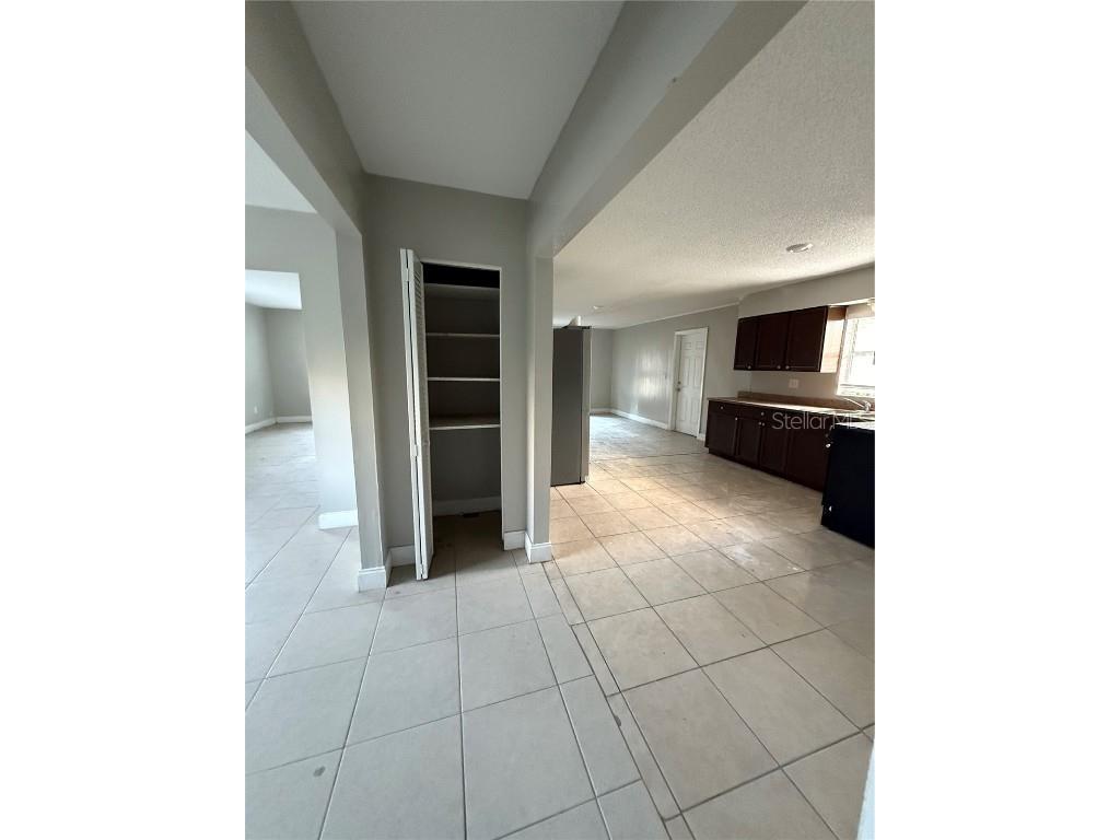1417 Dolphin Drive Lakeland FL 33801 TB8454721 image3